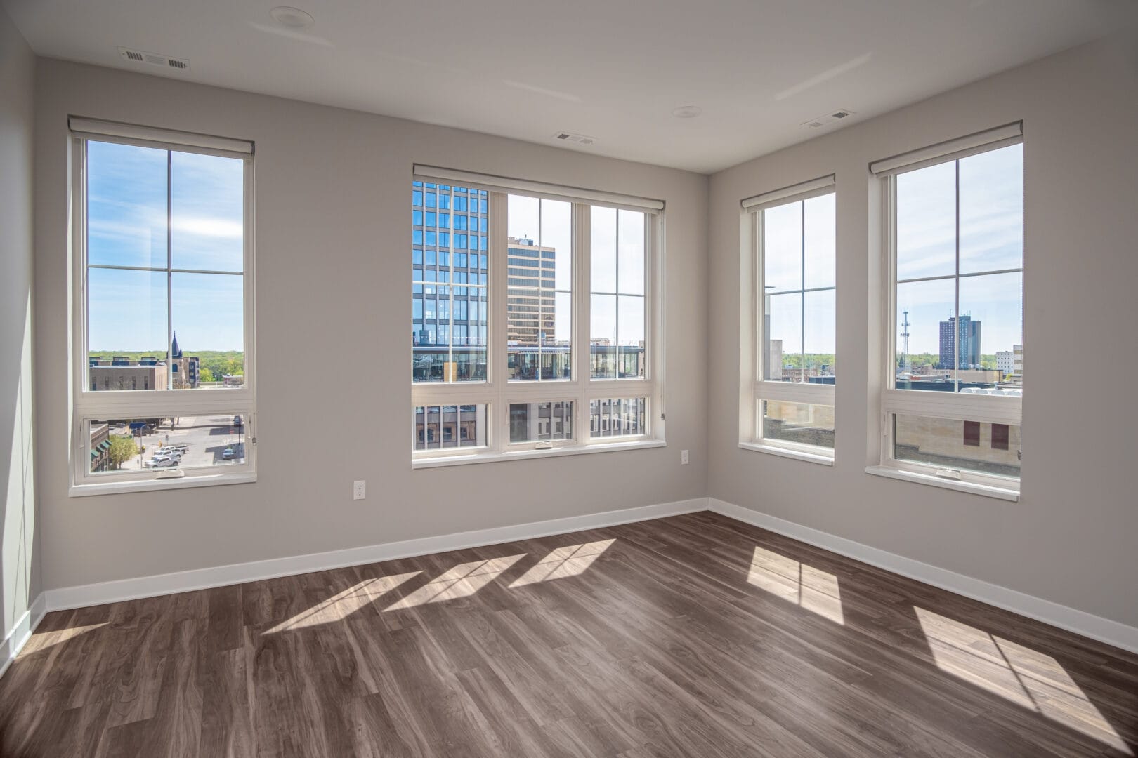 Dillard Natural Light